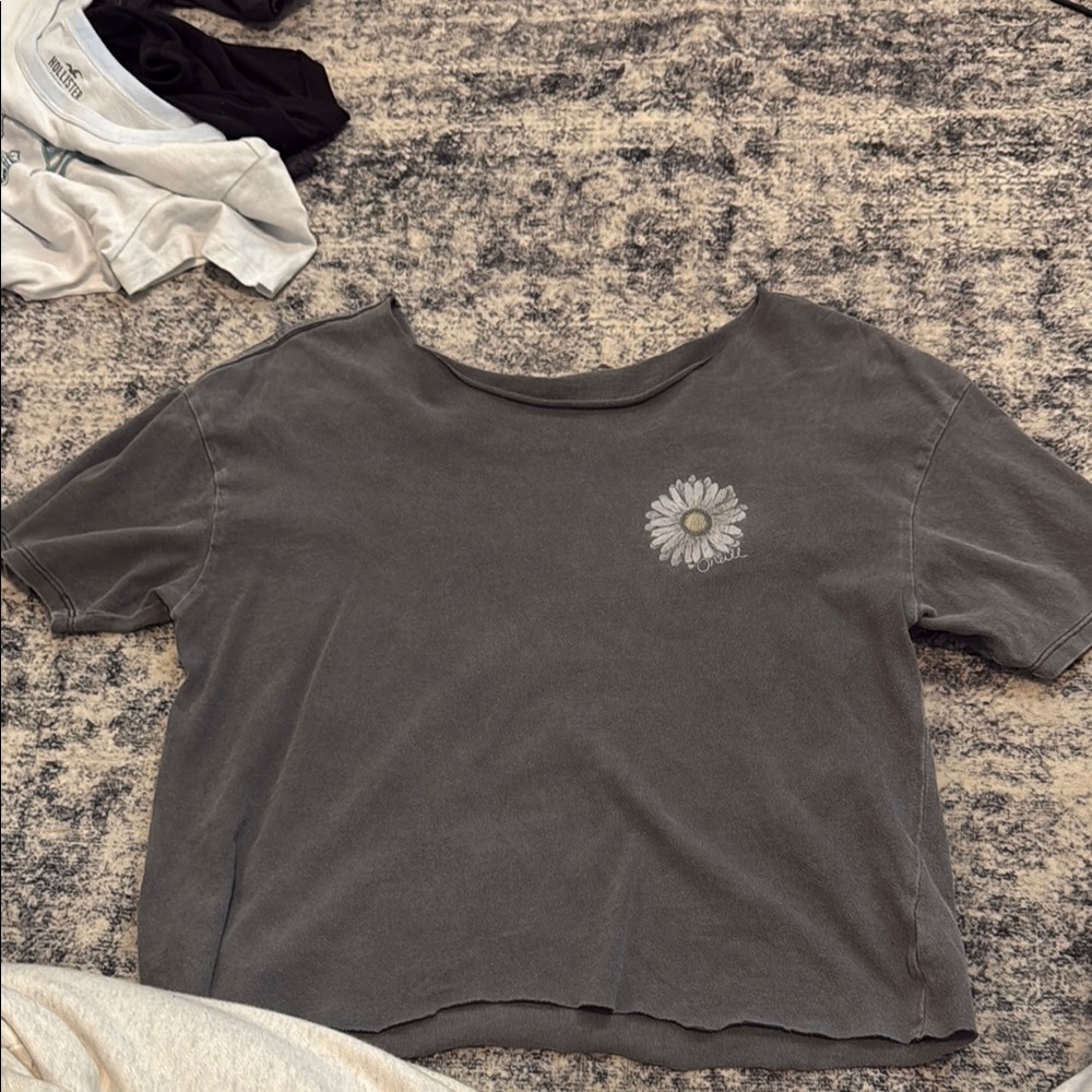 Gray Daisy Print Women's Top